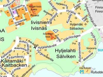 Kuvassa on opaskarttaote Kuuttipuiston leikkipaikan sijainnista.