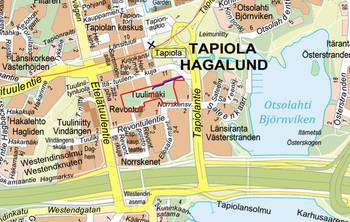 Tuulimäen alue on rajattu opaskarttaan punaisella viivalla.